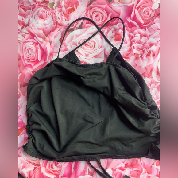SHIEN🖤black cropped ruched tie halter criss cross v neck spaghetti strap top - Picture 7 of 11